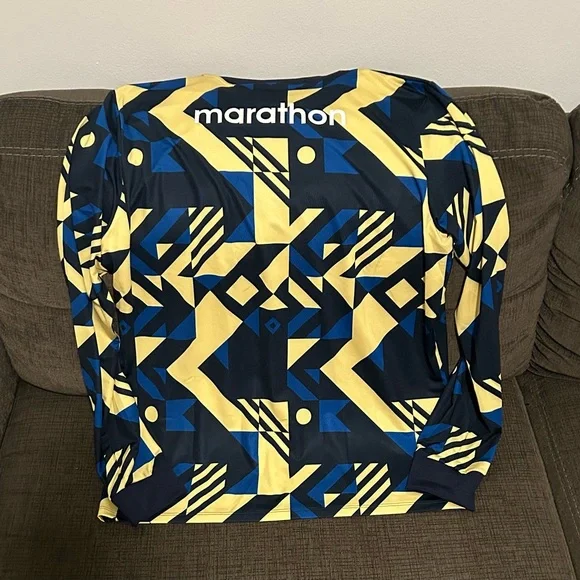Marathon Authentic Ecuador Team Multi Color Long Sleeve Training Jersey Men’s XL